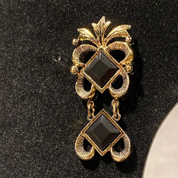 Gold Matte Finish and Black Dangle Earrings - Picture 2 of 3